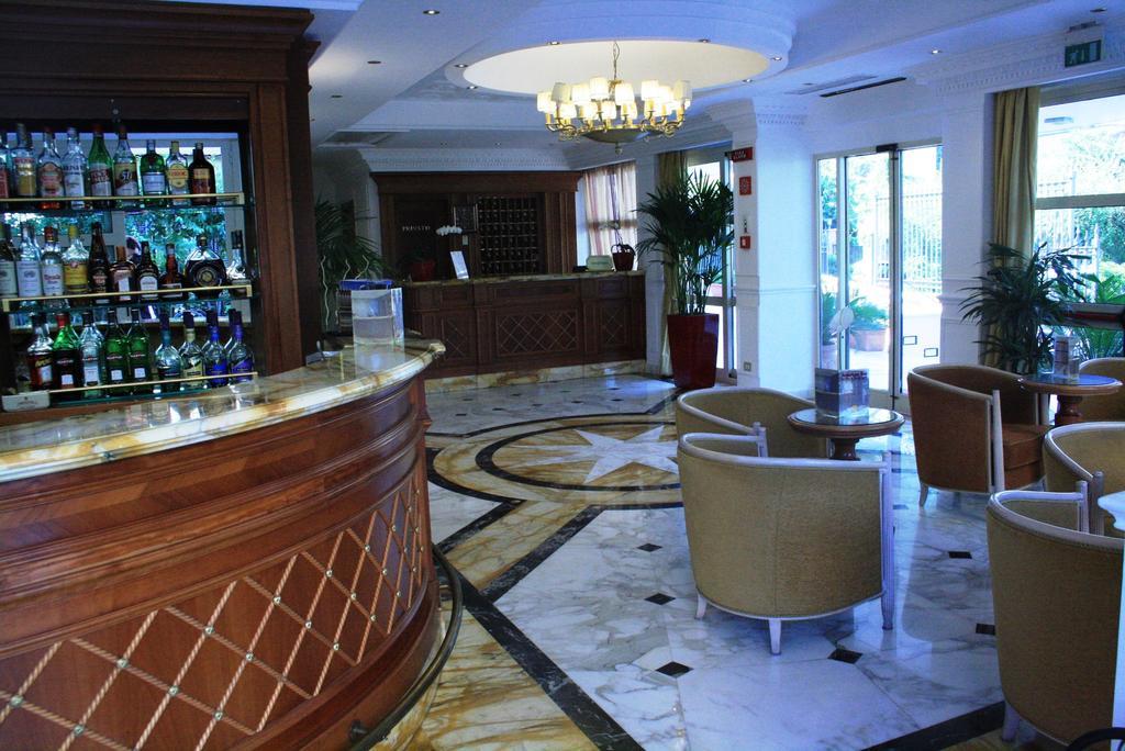Sunrise Hotel - Rome — Foto 2
